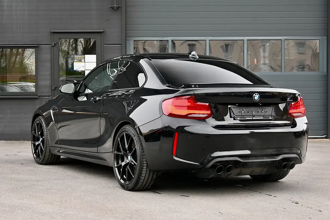 BMW M2 Competition - Thumbnail 3