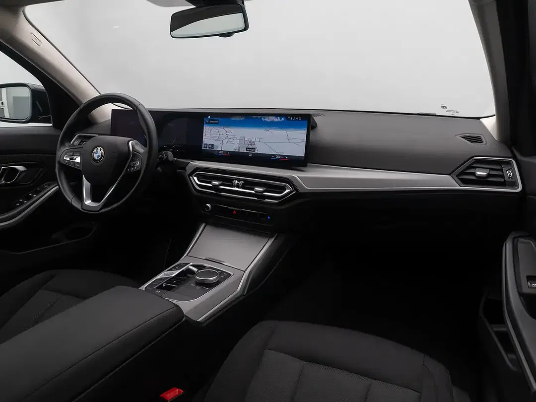 BMW 318 - Thumbnail 40