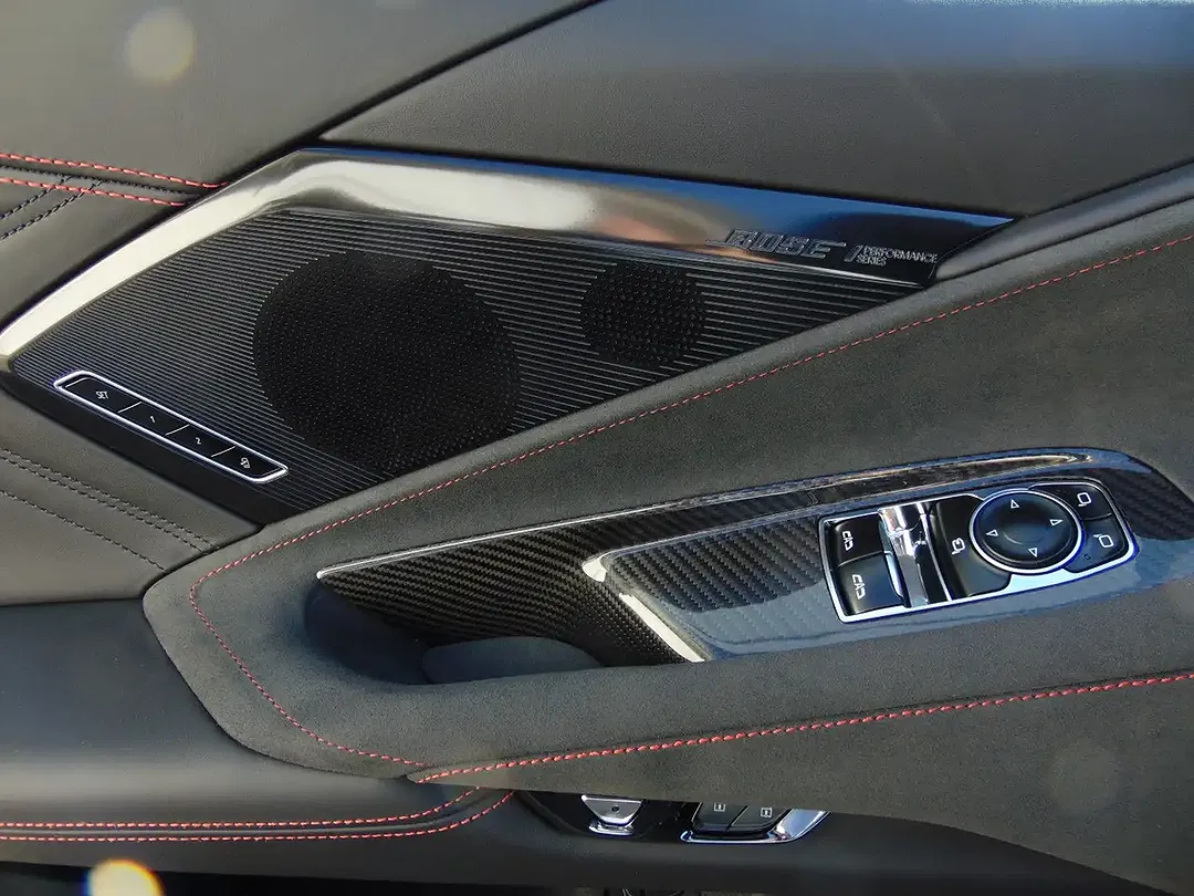 Corvette C8 E-Ray - Thumbnail 19