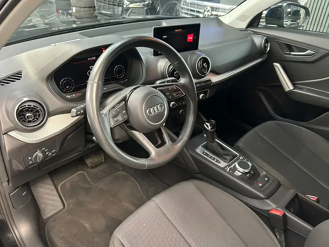 Audi Q2 35 TFSI S line - Thumbnail 10