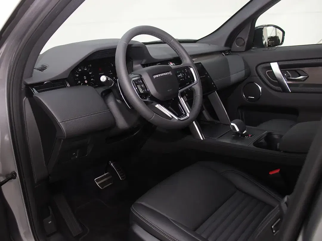 Land Rover Discovery Sport D200 2.0 4x4 Dynamic SE - Thumbnail 14