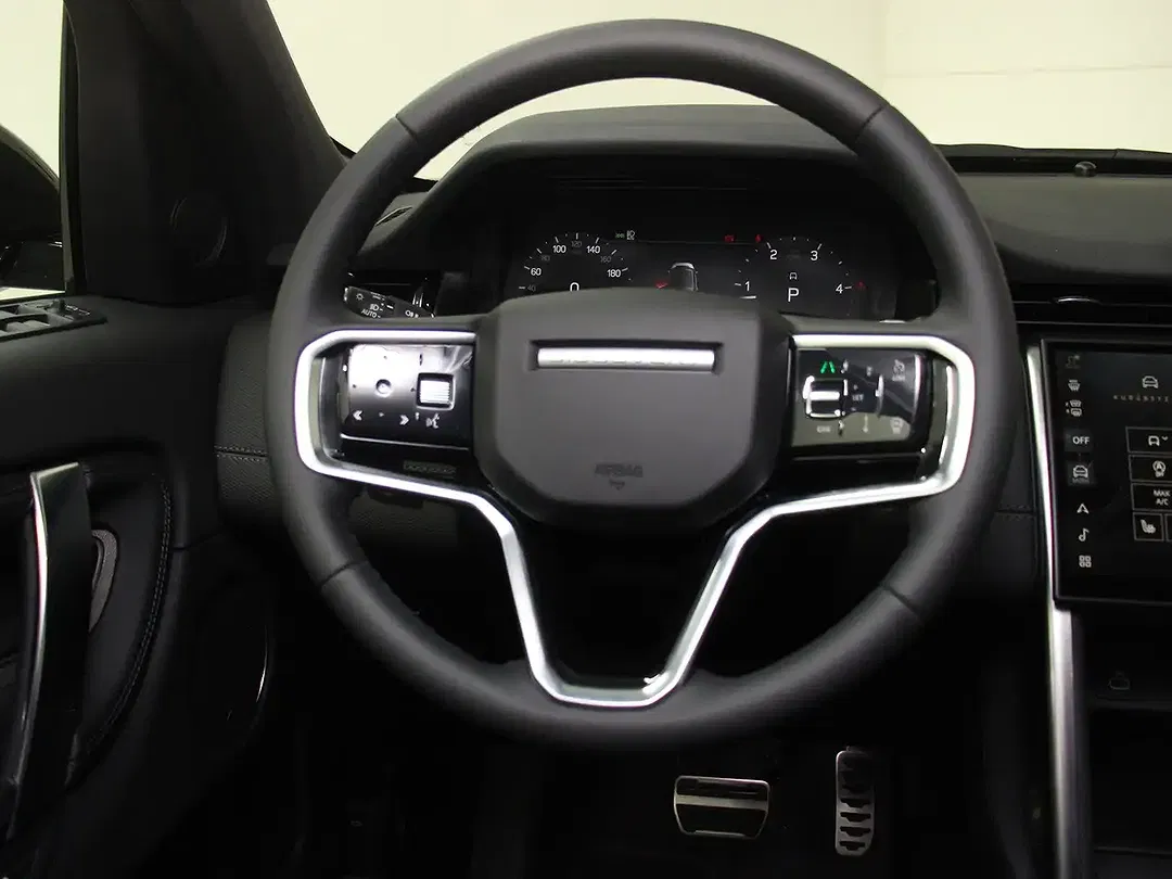 Land Rover Discovery Sport D200 2.0 4x4 Dynamic SE - Thumbnail 9