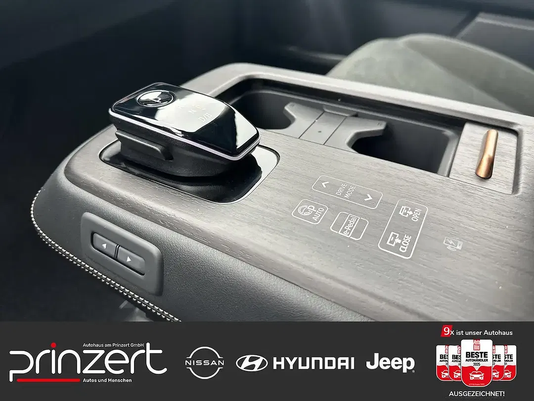Nissan Ariya - Thumbnail 10