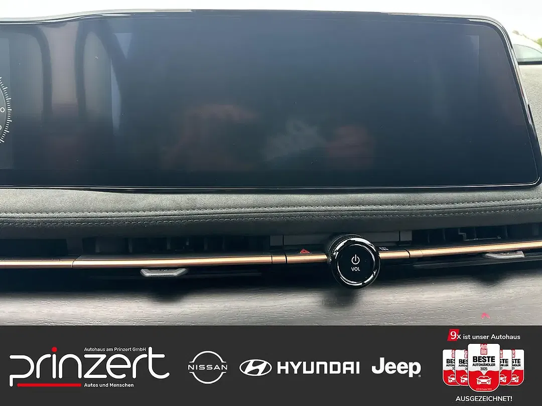Nissan Ariya - Thumbnail 8