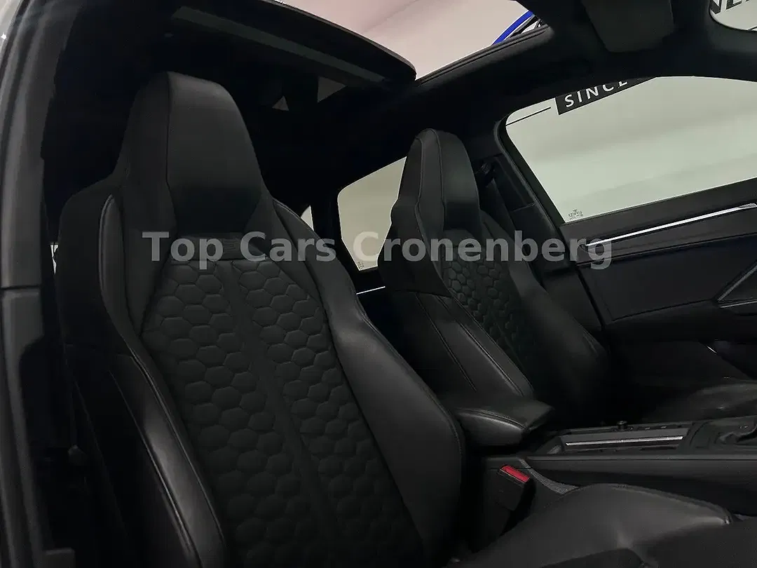 Audi RS Q3 2.5 TFSI quattro - Thumbnail 7
