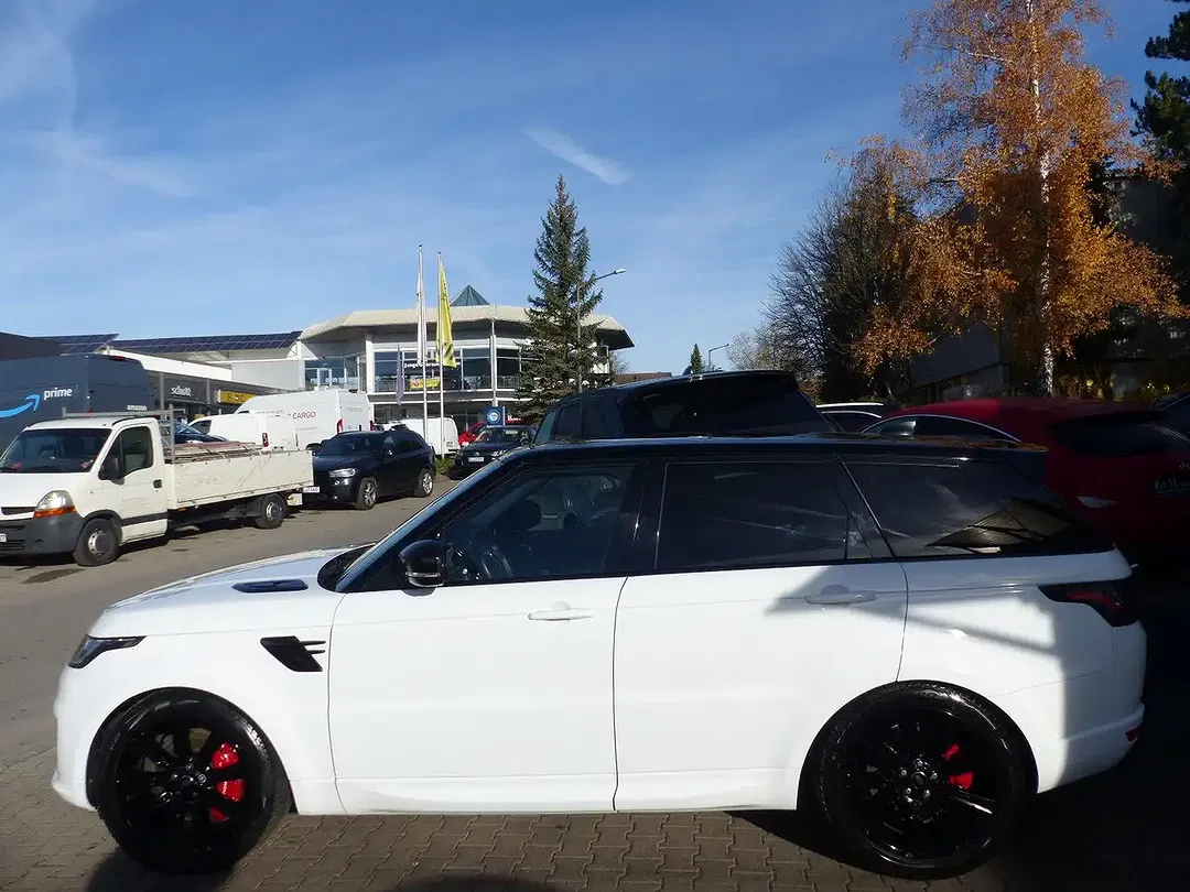 Land Rover Range Rover Sport Hybrid HSE Dynamic - Thumbnail 8