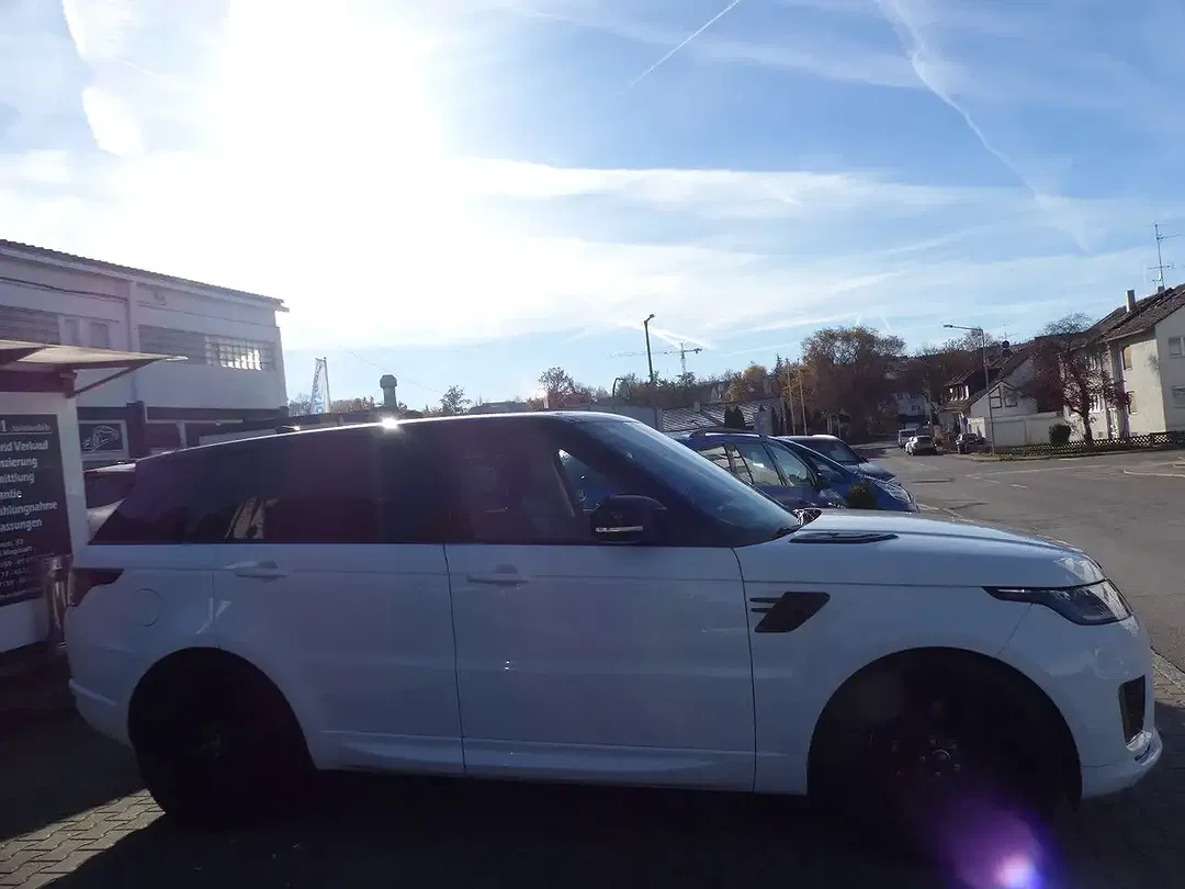 Land Rover Range Rover Sport Hybrid HSE Dynamic - Thumbnail 9