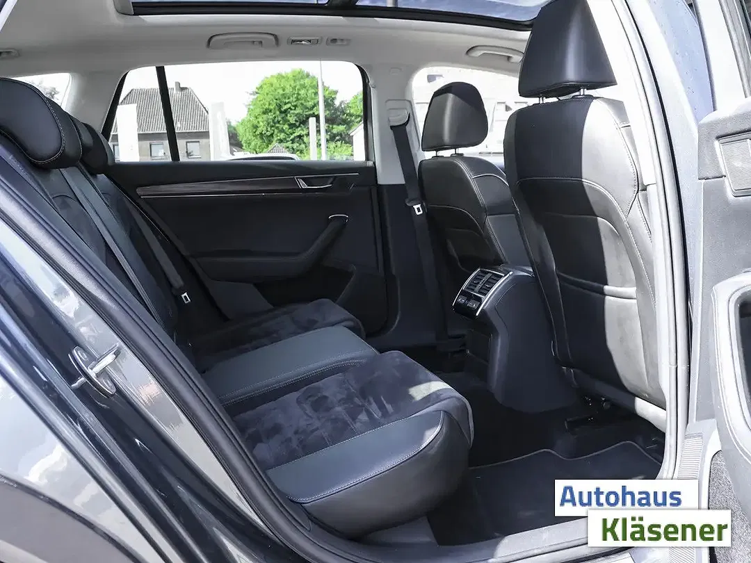 Skoda Superb 2.0 TDI DSG 4x4 Combi Scout - Thumbnail 12