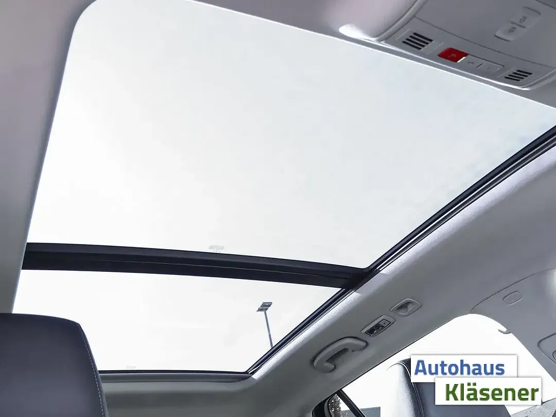 Skoda Superb 2.0 TDI DSG 4x4 Combi Scout - Thumbnail 13