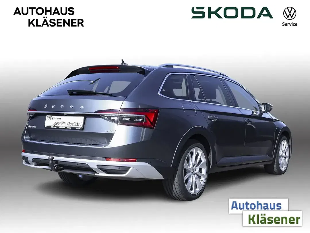 Skoda Superb 2.0 TDI DSG 4x4 Combi Scout - Thumbnail 2