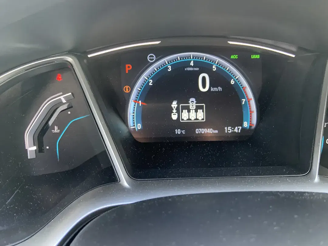 Honda Civic 1.5 i-VTEC CVT Elegance - Thumbnail 7