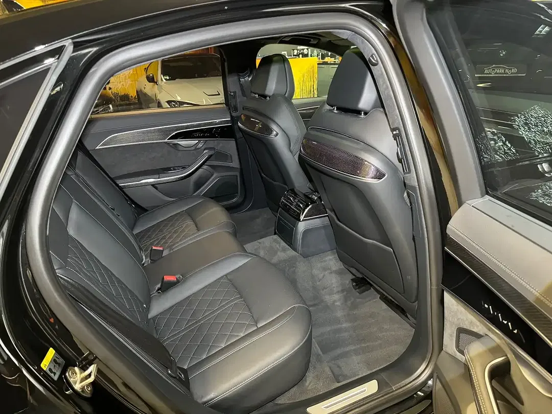 Audi S8 4.0 TFSI quattro - foto 15