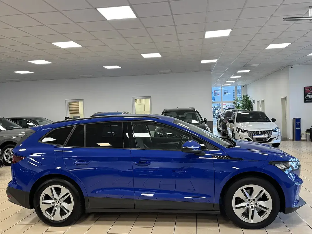 Skoda Enyaq 60 Loft - Thumbnail 4