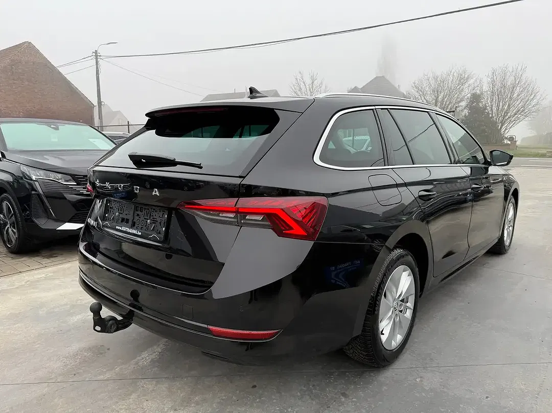 Skoda Octavia 1.0 TSI - Thumbnail 5