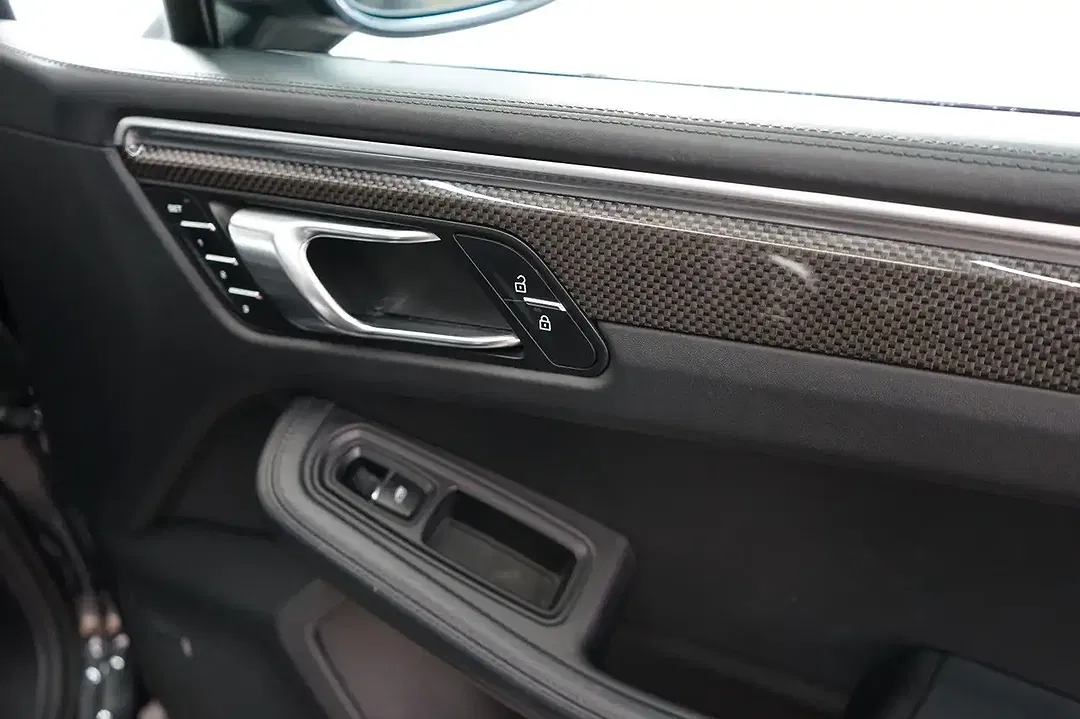 Porsche Macan Sport Design Sport Chrono S - Thumbnail 12