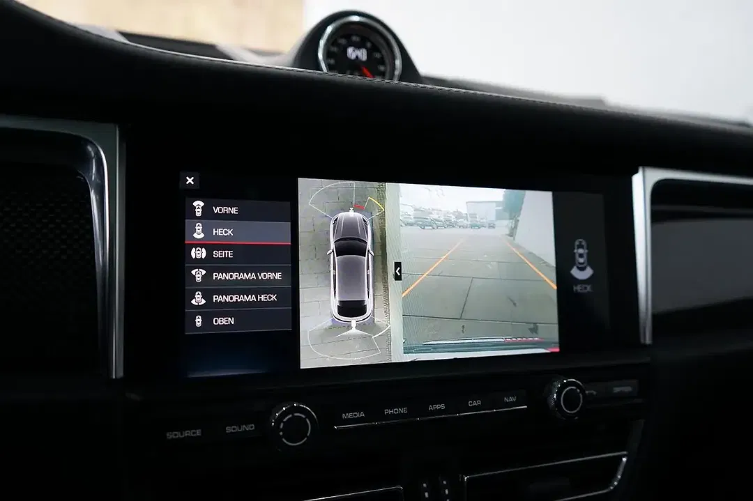 Porsche Macan Sport Design Sport Chrono S - Thumbnail 16