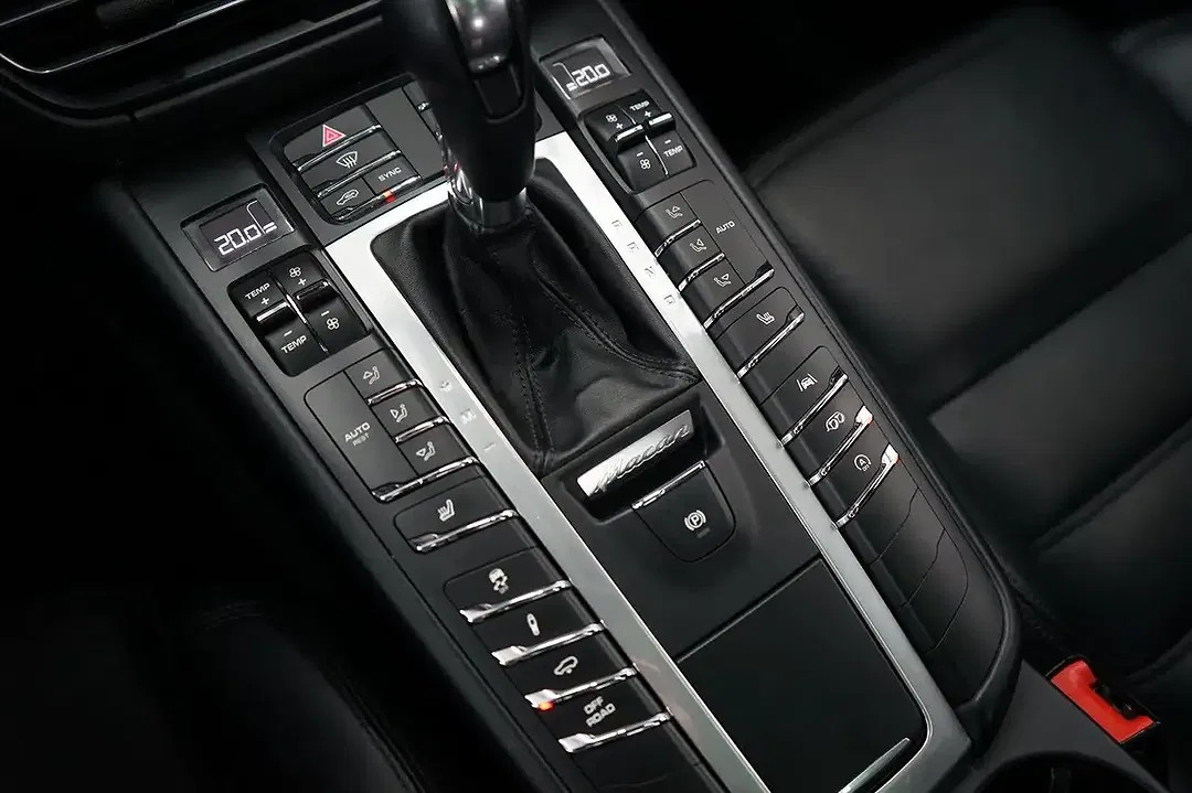 Porsche Macan Sport Design Sport Chrono S - Thumbnail 20