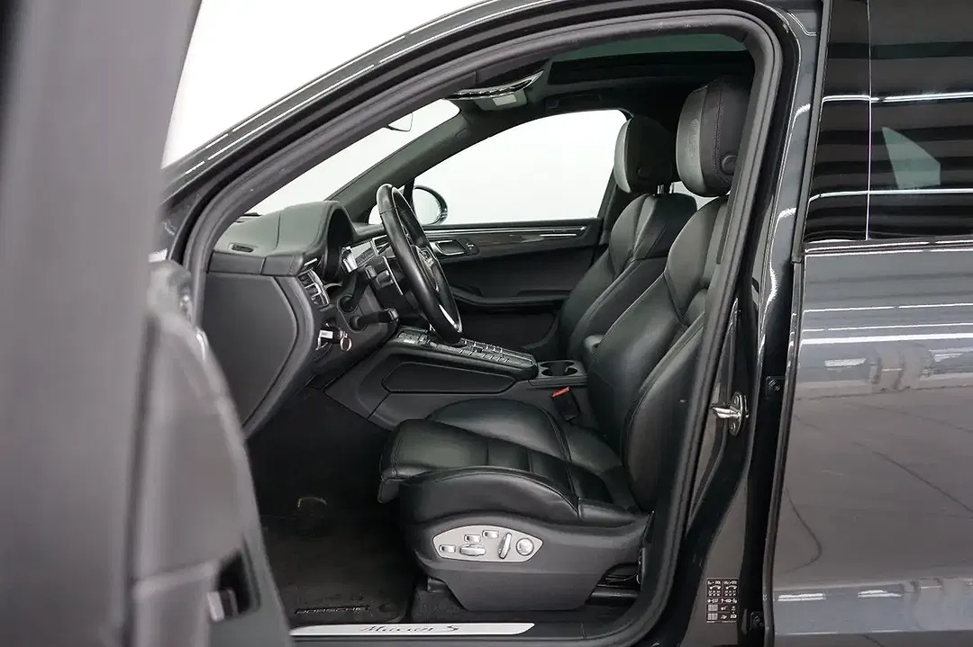 Porsche Macan Sport Design Sport Chrono S - Thumbnail 7