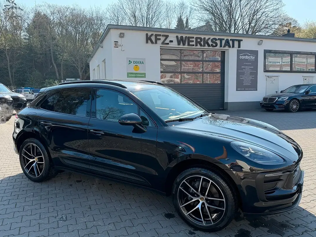 Porsche Macan AUT - Thumbnail 6
