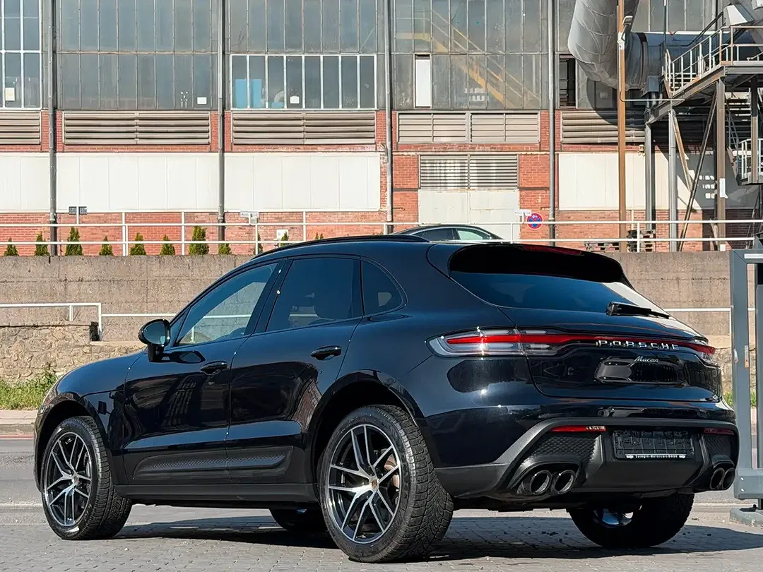 Porsche Macan AUT - Thumbnail 8