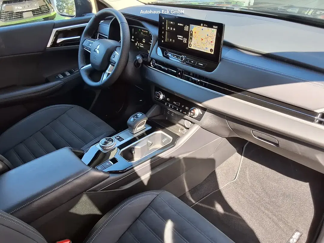 Mitsubishi Outlander 2.4 PHEV Diamant Plus - Thumbnail 8