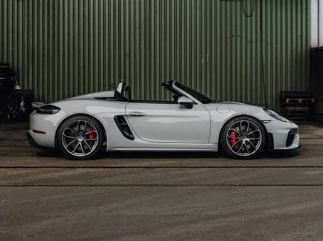 Porsche 718 Spyder - foto 2
