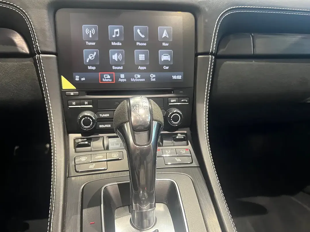 Porsche 718 Spyder - Thumbnail 21