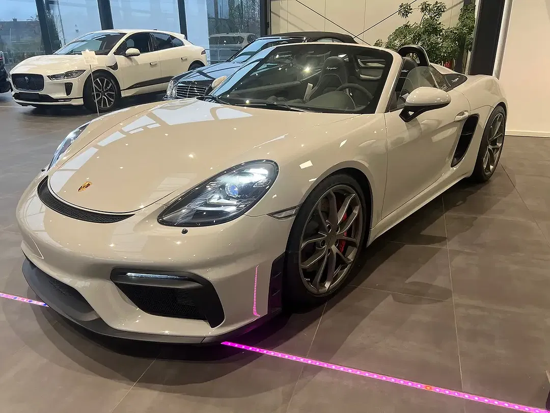 Porsche 718 Spyder - Thumbnail 4