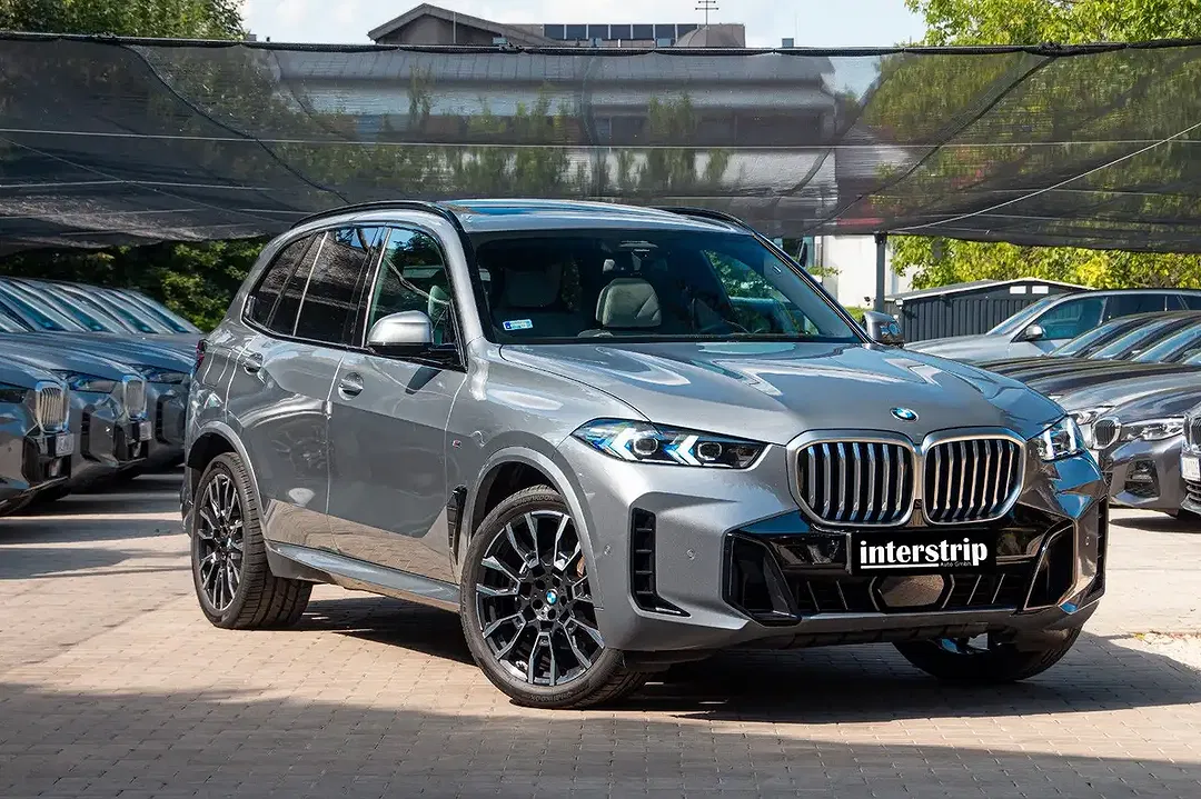 BMW X5 M Sport - Thumbnail 3