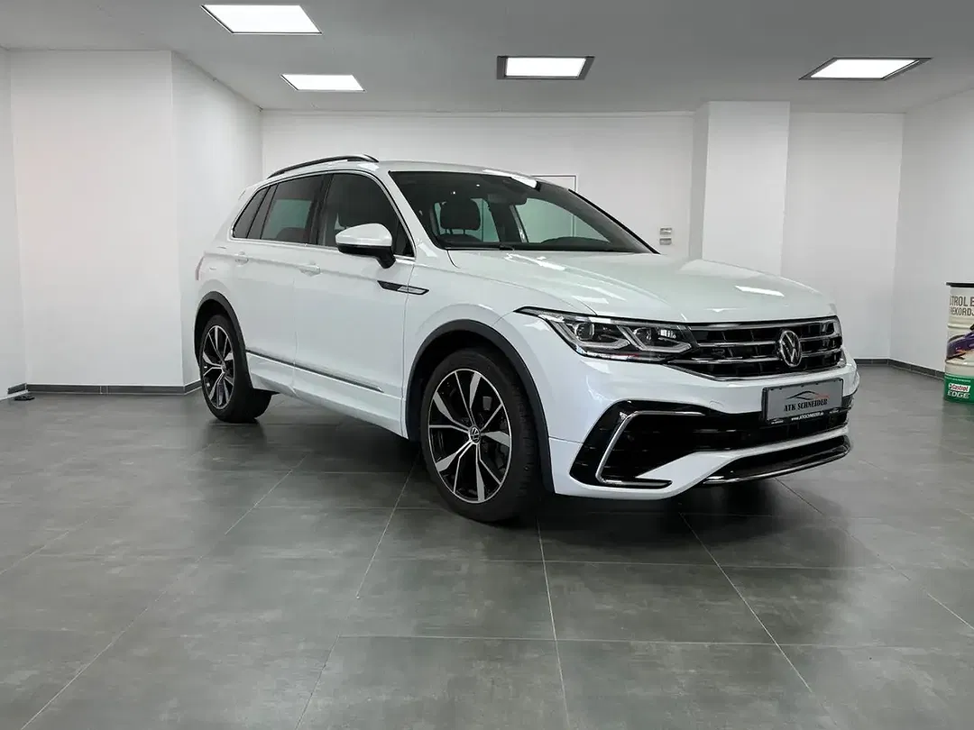 Volkswagen Tiguan 4Motion R-Line - foto 1