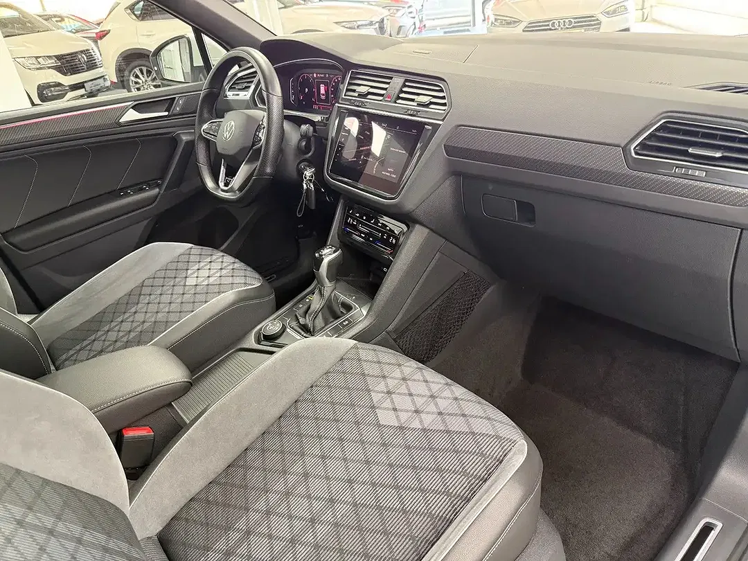 Volkswagen Tiguan 4Motion R-Line - Thumbnail 11