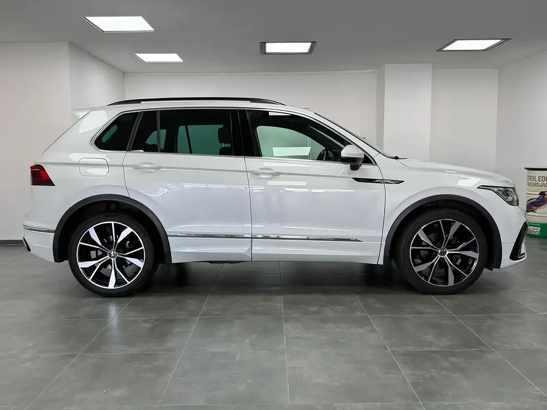 Volkswagen Tiguan 4Motion R-Line - foto 2
