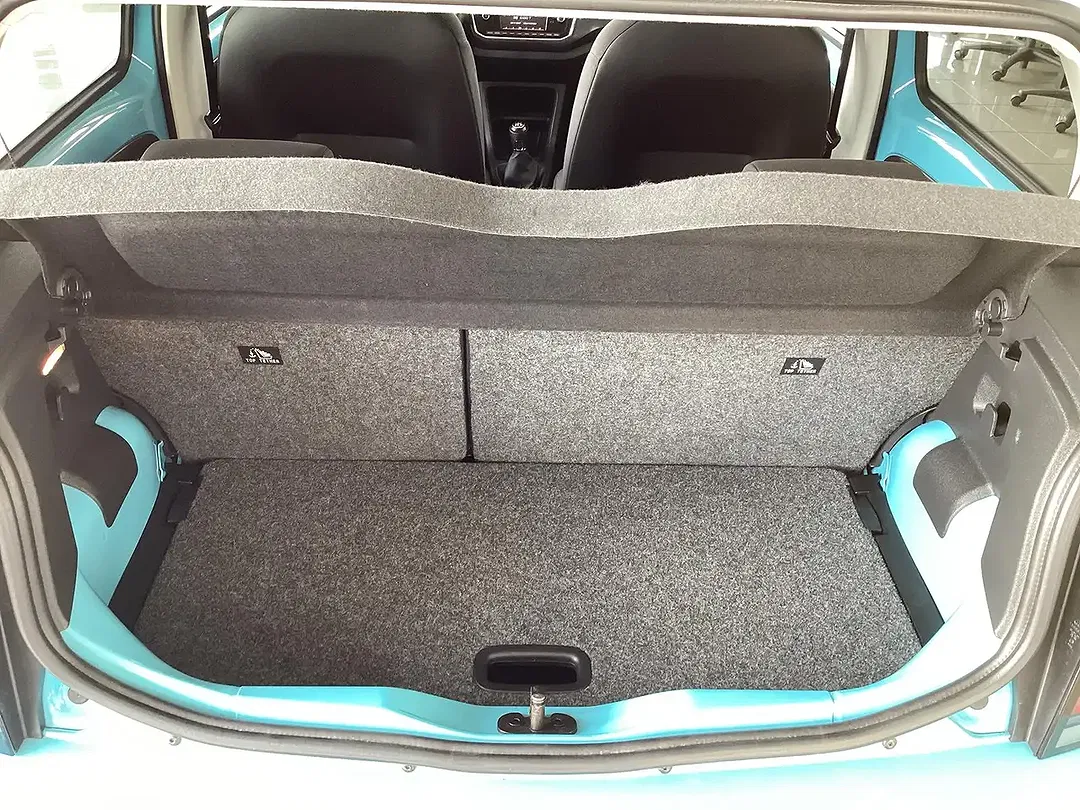 Volkswagen up! 1.0 Black Edition Style - foto 15