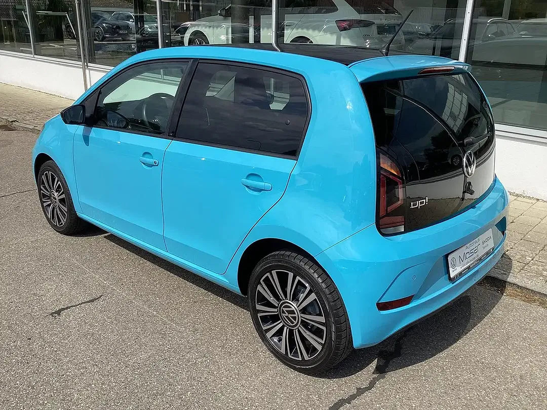 Volkswagen up! 1.0 Black Edition Style - foto 2