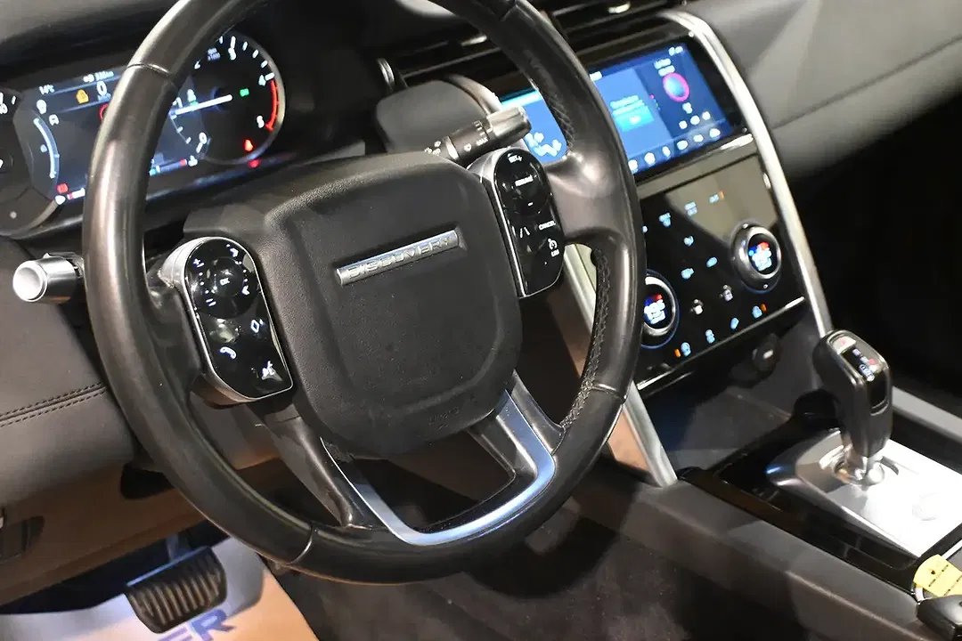 Land Rover Discovery Sport 2.0 Td4 - Thumbnail 12