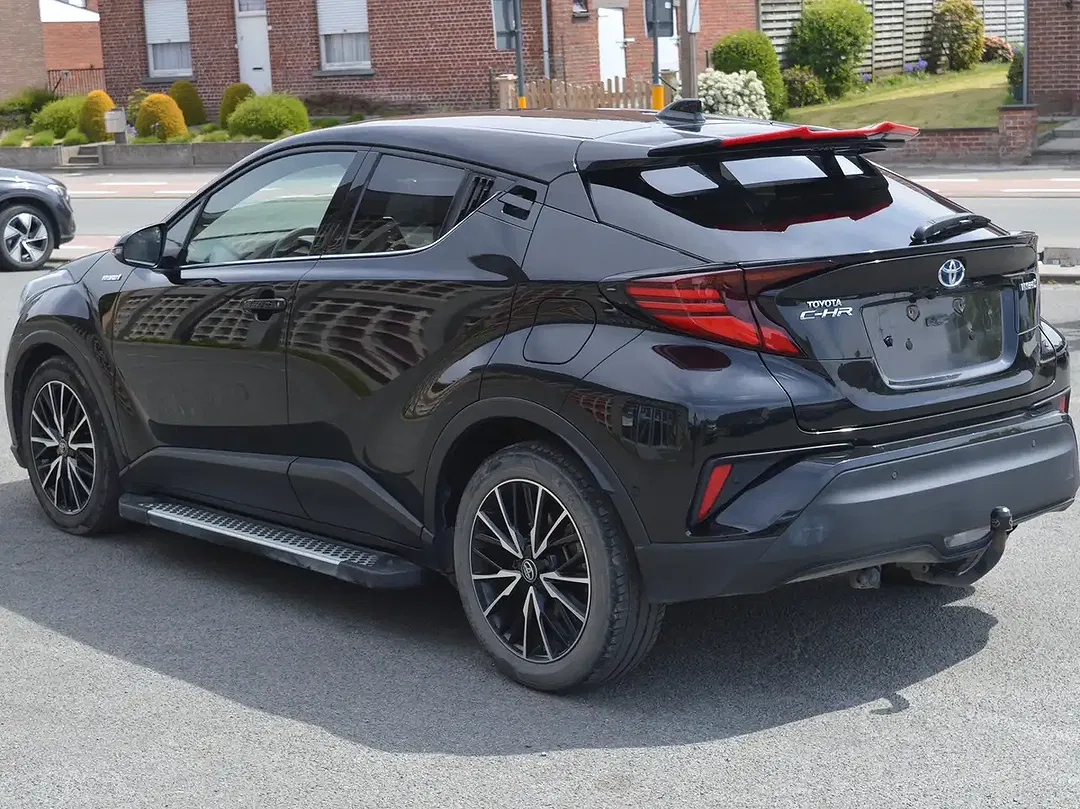 Toyota C-HR VVT-i Hybrid - Thumbnail 4