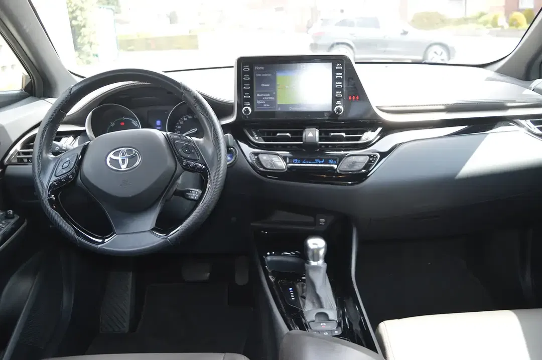Toyota C-HR VVT-i Hybrid - Thumbnail 7