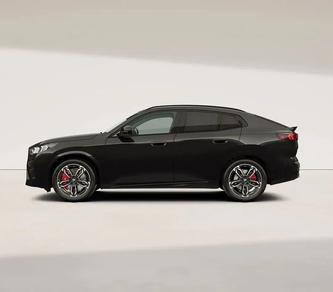 BMW iX2 xDrive M Sport Pro - Thumbnail 10