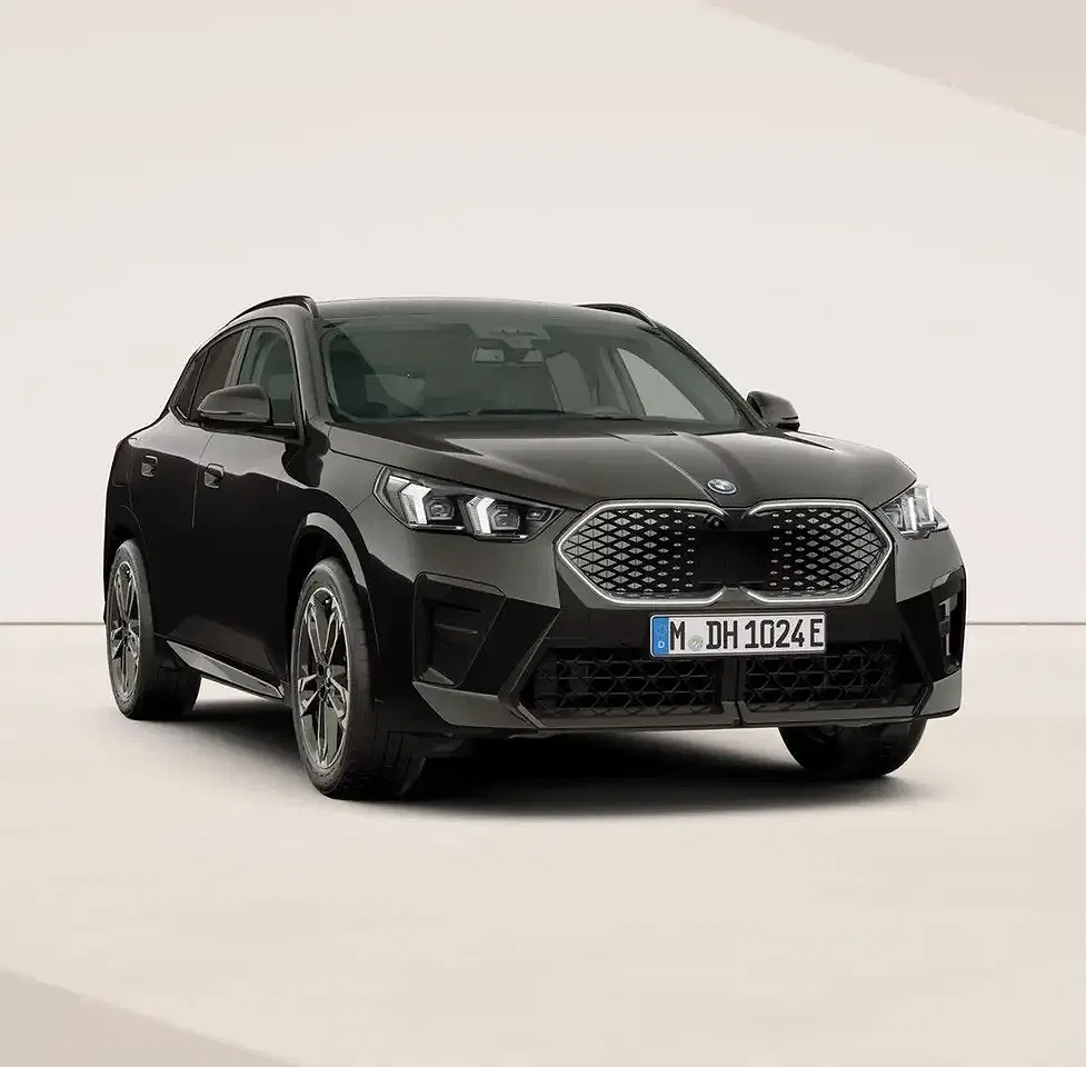 BMW iX2 xDrive M Sport Pro - Thumbnail 6