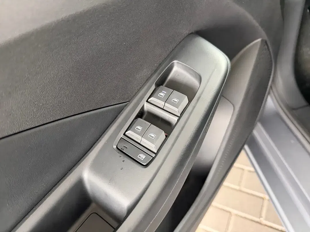 MG MG3 Hybrid+ Luxury - foto 14