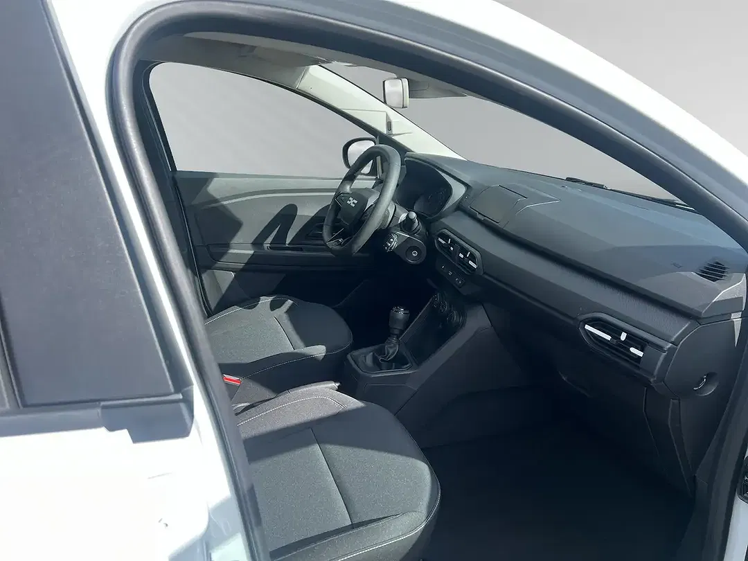 Dacia Sandero TCe Essential - Thumbnail 10