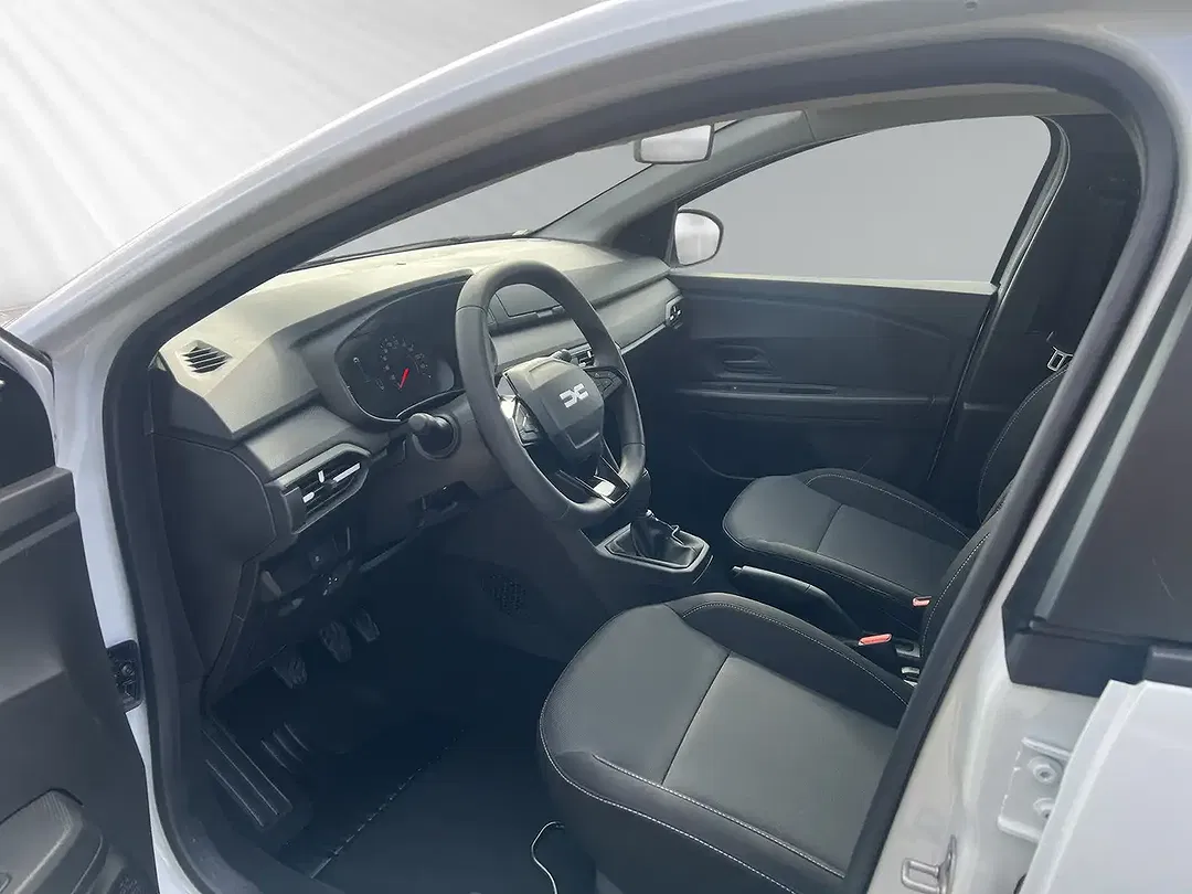 Dacia Sandero TCe Essential - Thumbnail 7