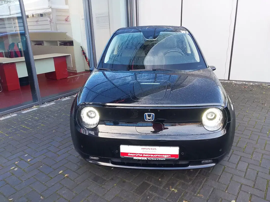 Honda E Advance - Thumbnail 3