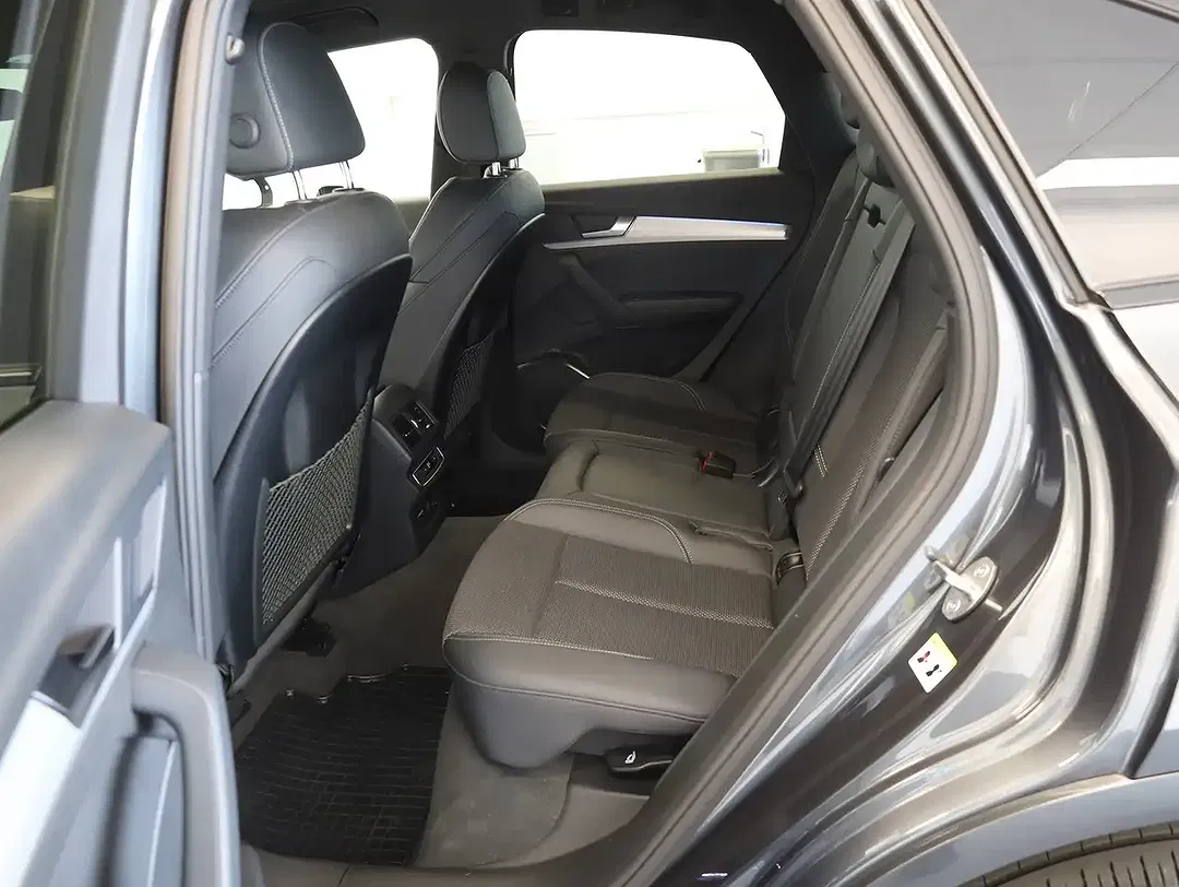 Audi Q5 55 TFSI e quattro S line - Thumbnail 11