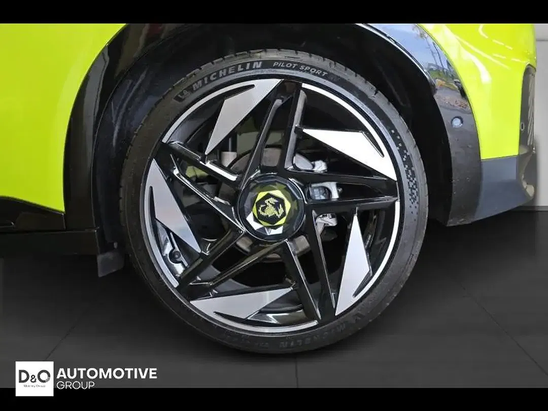 Abarth 600e Scorpionissima - Thumbnail 9