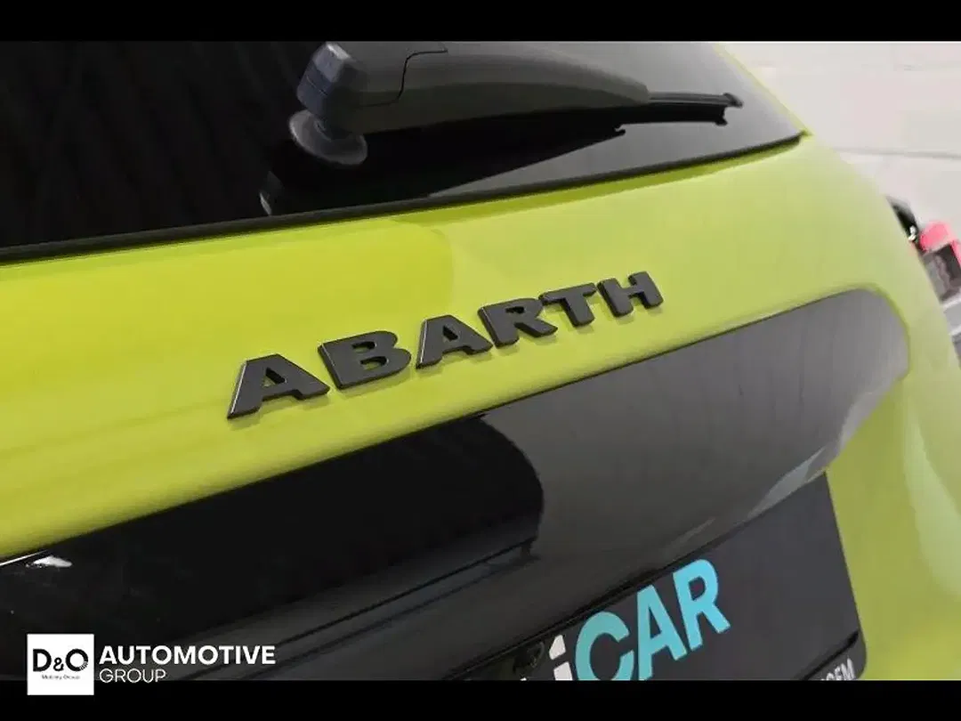 Abarth 600e Scorpionissima - Thumbnail 15