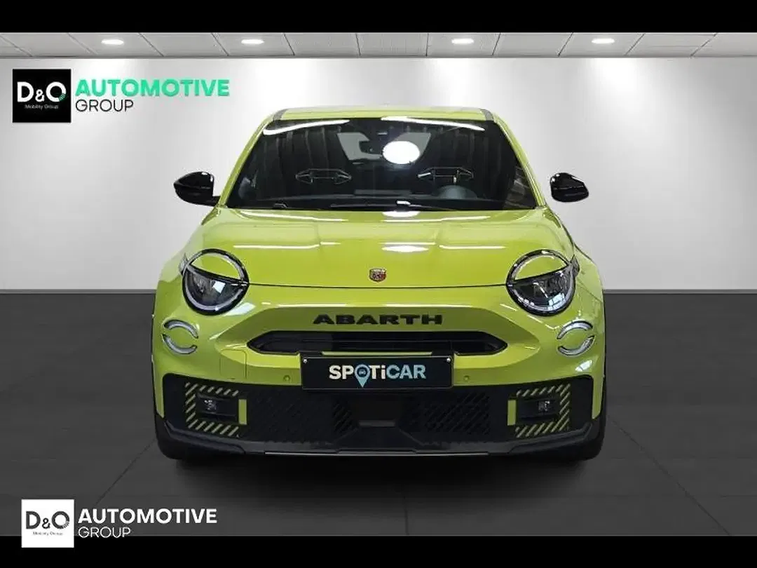 Abarth 600e Scorpionissima - Thumbnail 3