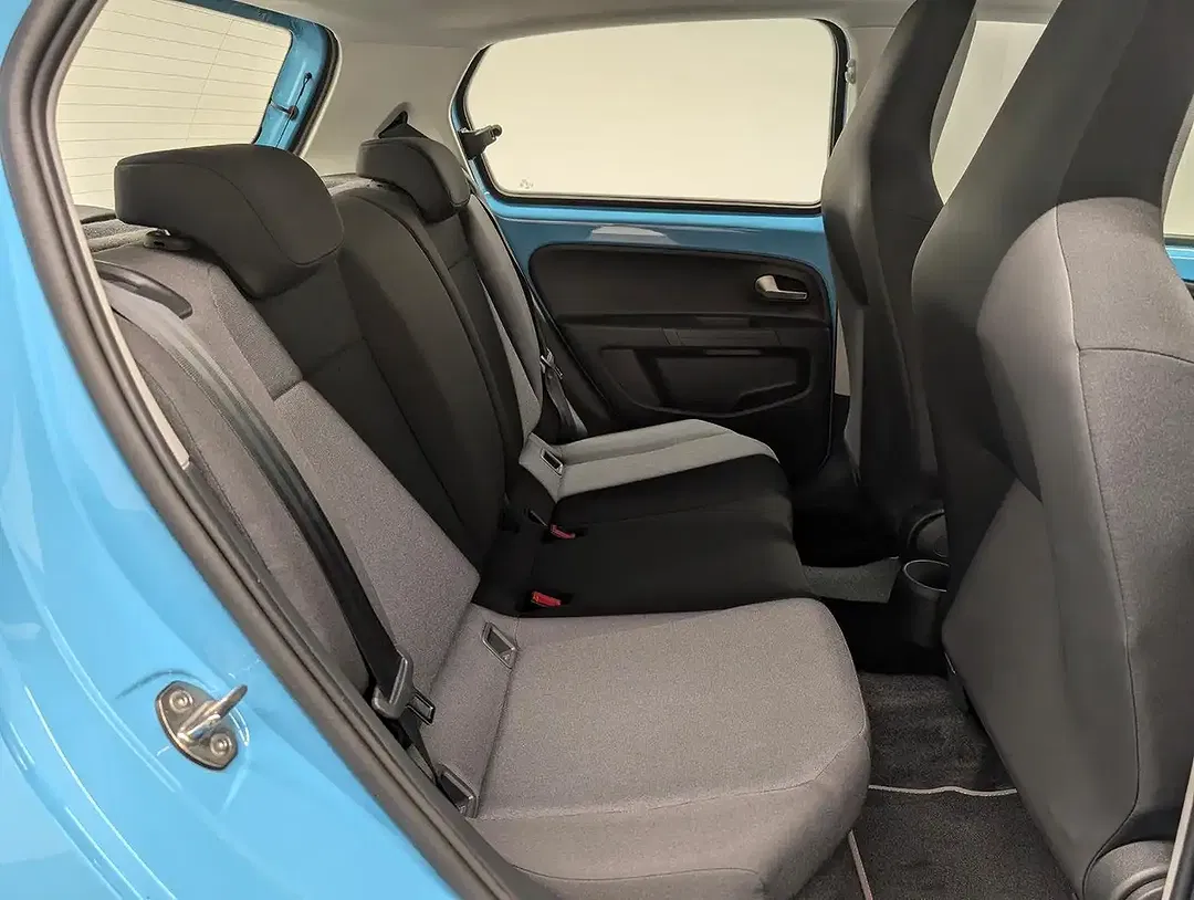 Volkswagen up! - Thumbnail 11