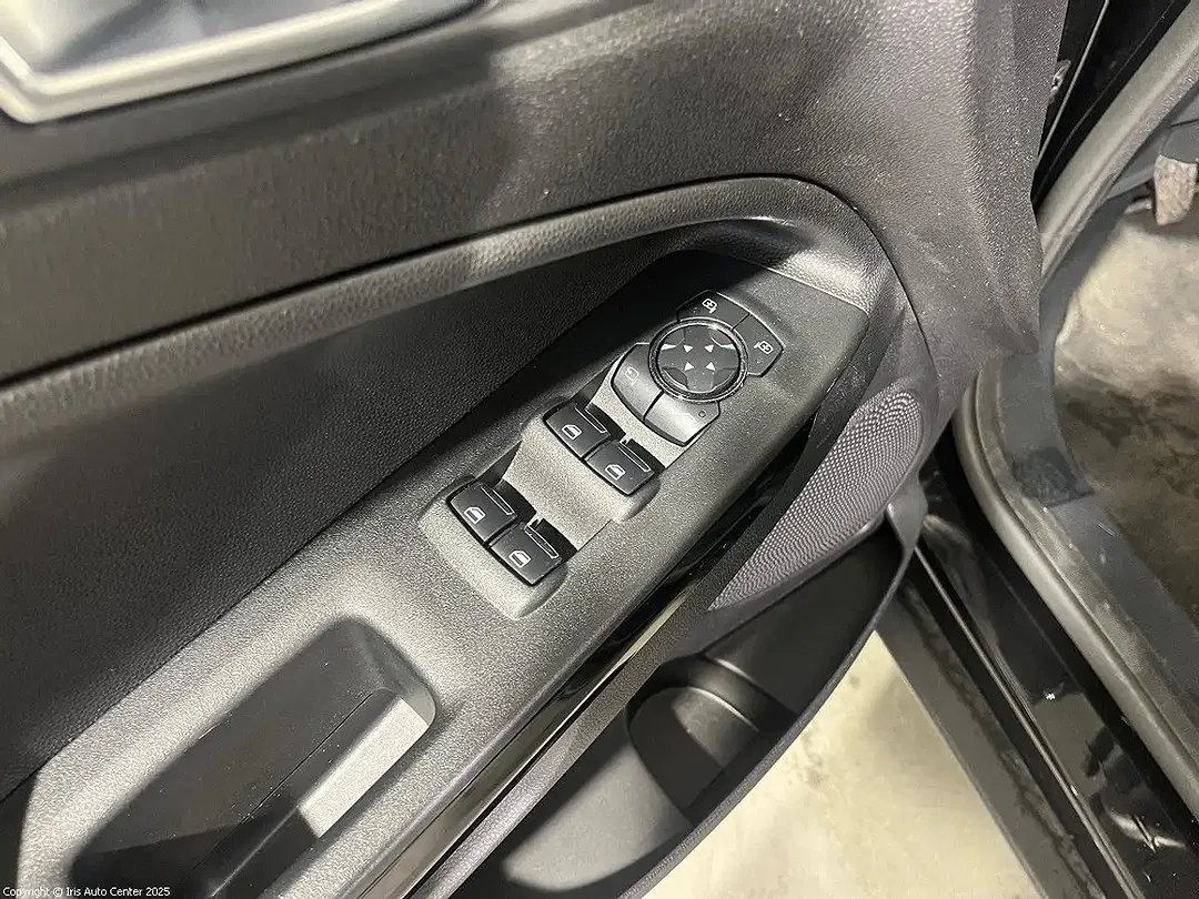 Ford EcoSport 1.0 EcoBoost - Thumbnail 8