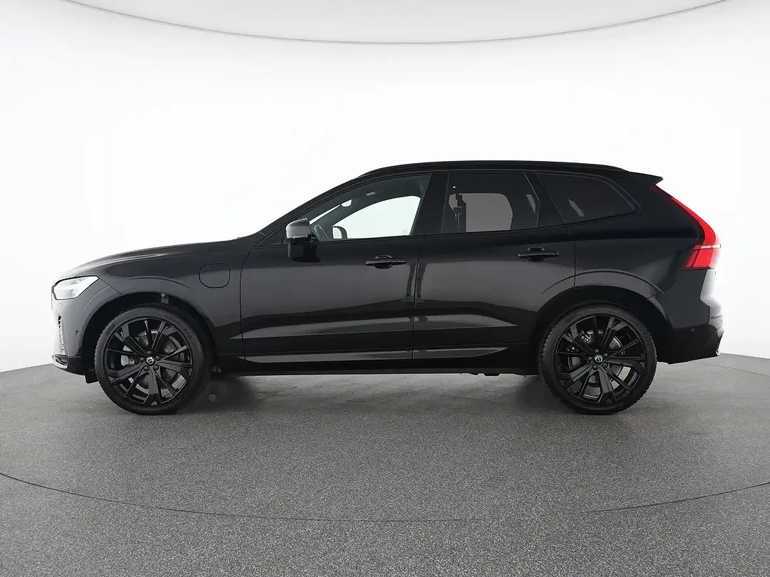 Volvo XC60 T8 AWD Recharge Ultra Black Edition - Thumbnail 11